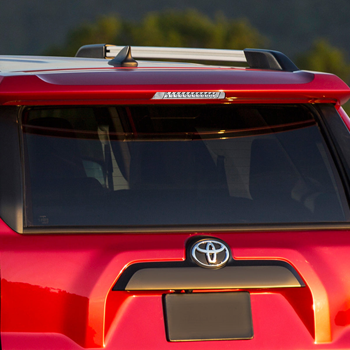 LUZ DE FRENO 10-16 TOYOTA 4RUNNER / 14-16 HIGHLANDER / 10-15 PRIUS / 12-16 PRIUS C & V / 11-16 SIENNA - LED - CHROME