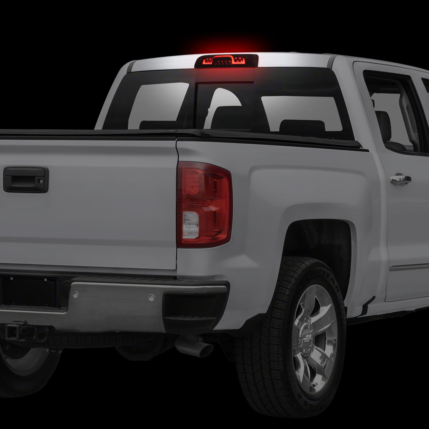 LUZ DE FRENO 3RD BRAKE LIGHT - 14-20 CHEVROLET SILVERADO 1500 / 15-20 CHEVROLET SILVERADO 2500 / 15-20 CHEVROLET SILVERADO 3500 / 14-20 GMC SIERRA 1500 / 2019 GMC SIERRA 1500 LIMITED / 15-20 GMC SIERRA 2500 / 15-20 GMC SIERRA 3500 - STANDARD CAB ONLY -
