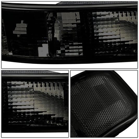 CUARTOS LUZ SMOKE- 03-14 CHEVROLET EXPRESS 1500 / 03-23 CHEVROLET EXPRESS 2500 / 03-23 CHEVROLET EXPRESS 3500 / 09-22 CHEVROLET EXPRESS 4500 / 03-14 GMC SAVANA 1500 / 03-23 GMC SAVANA 2500 / 03-23 GMC SAVANA 3500 / 09-22 GMC SAVANA 4500