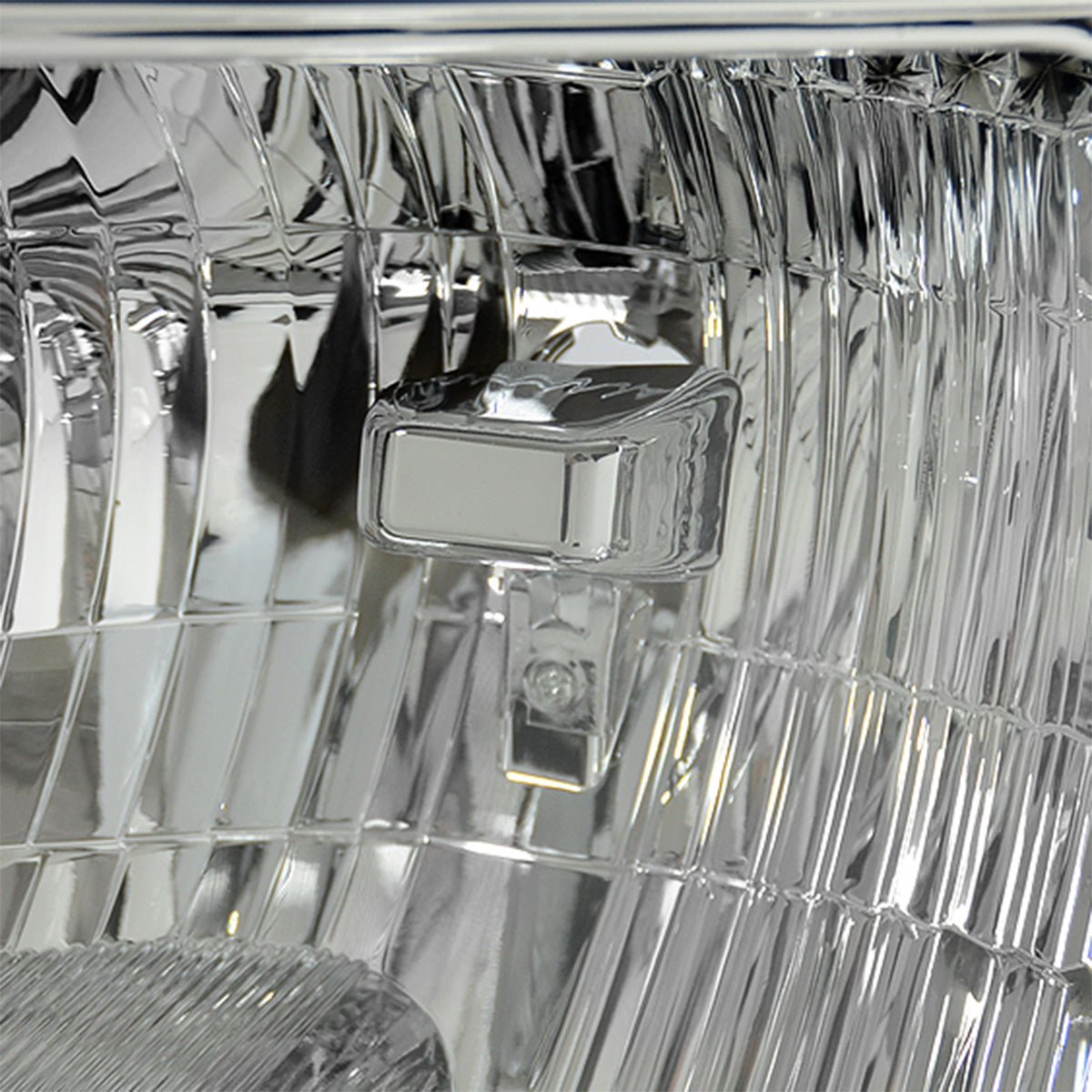 FAROS 09-14 FORD F-150 2/4-DR - FITS HALOGEN MODELS ONLY - DOES NOT FIT XENON OR HID MODEL - H13 LOW BEAM / HIGH BEAM / 3157A TURN SIGNAL - CHROME HOUSING / CLEAR CORNER