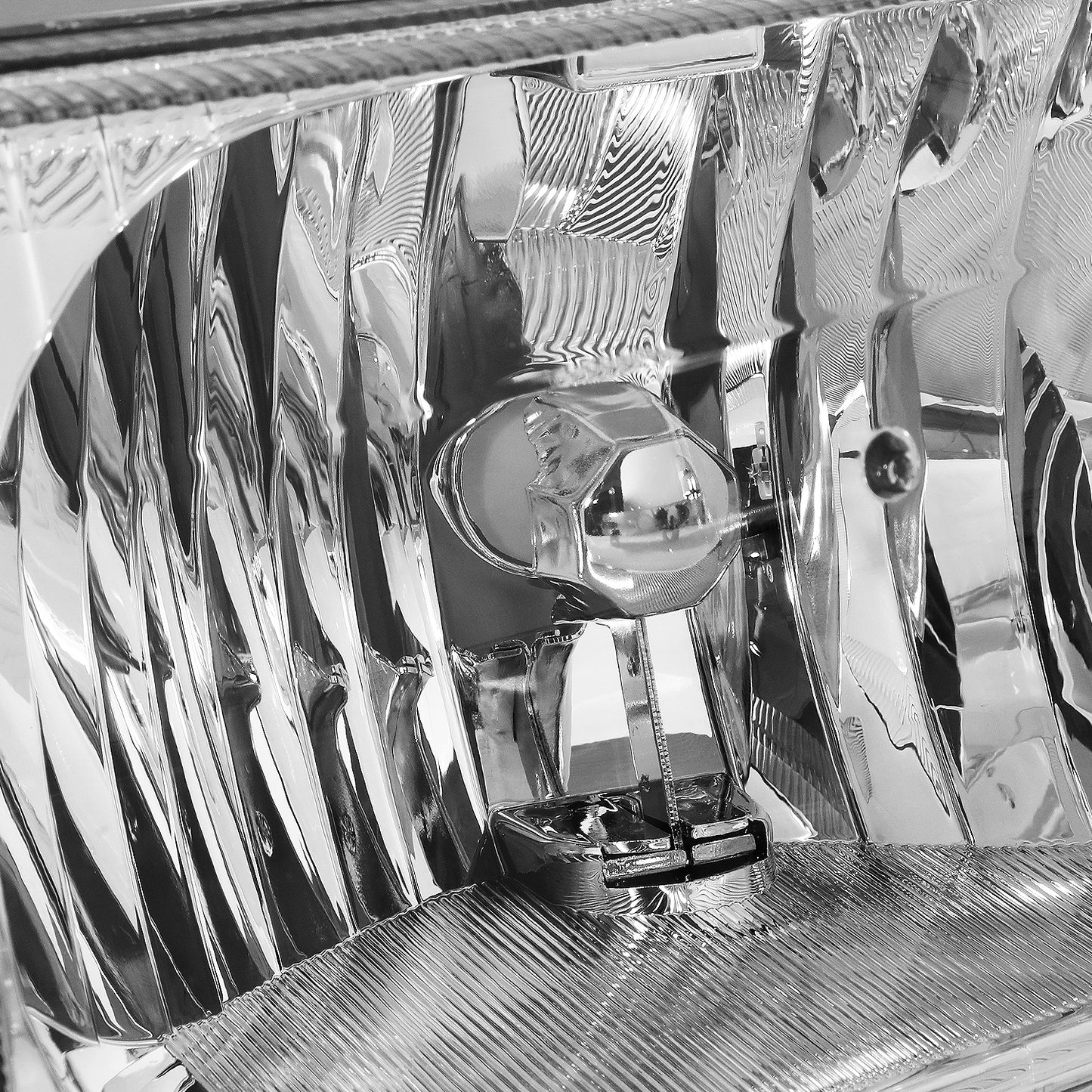 FAROS 99-04 FORD SUPER DUTY F-250, F-350, F-450, F-550 2/4-DR - 4PC - 9007 LOW BEAM / HIGH BEAM / 3157A TURN SIGNAL - CHROME HOUSING / CLEAR CORNER