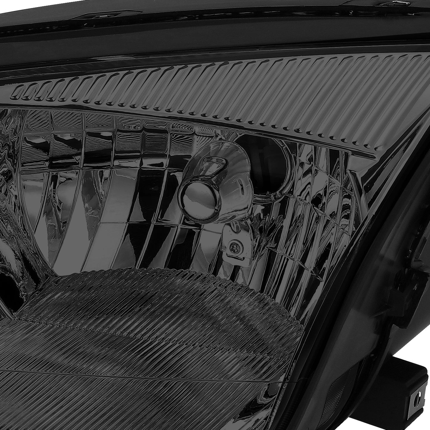 FAROS 05-07 FORD FOCUS - OE STYLE - CHROME HOUSING / SMOKED LENS / CLEAR CORNER - 9007 LOW BEAM / HIGH BEAM