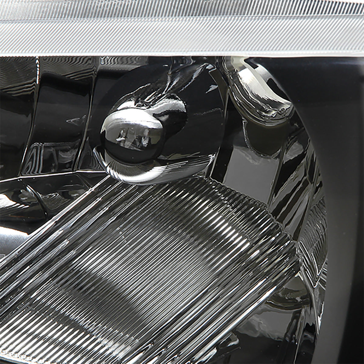 FAROS OE STYLE - 00-03 NISSAN SENTRA (B15 PRE-FACELIFT MODELS ONLY) - USES 9007 HIGH/LOW BEAM BULBS - BLACK HOUSING - LEFT