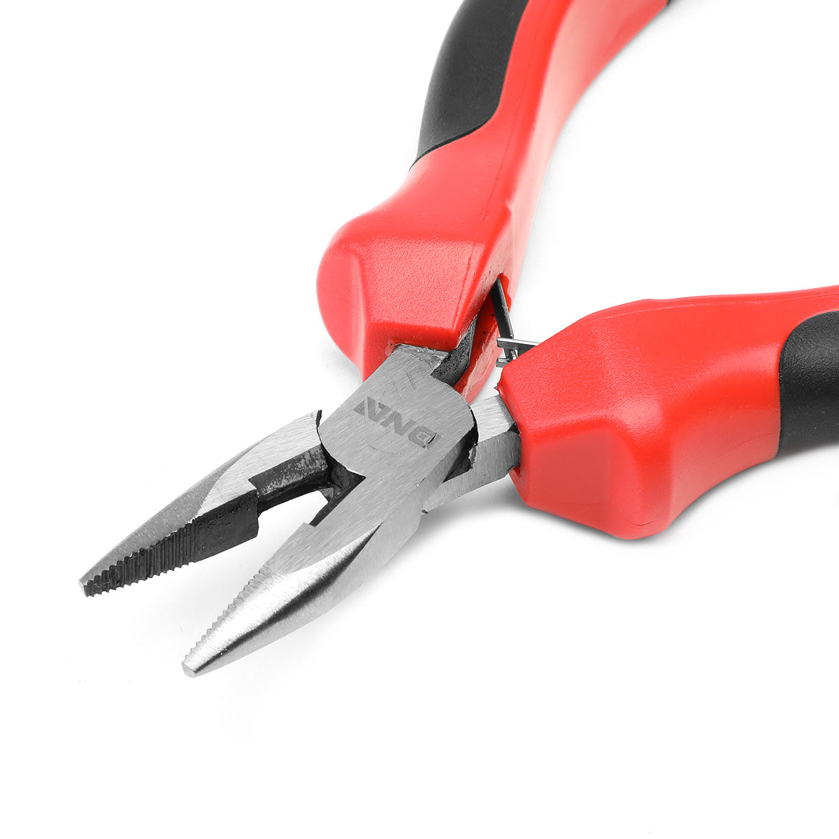 HERRAMIENTAS DNA LOGO - 1PC - 4-3/4" NEEDLE NOSE PLIER - 1/2" JAW OPENING - BLACK / RED RUBBER GRIP