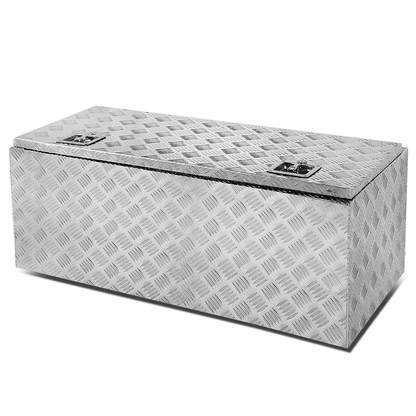 CAJA DE HERRAMIENTAS UNIVERSAL - TRUCK / TRAILER - W/ LOCK & KEY - ALUMINUM - 42" X 18" X 17" - SILVER