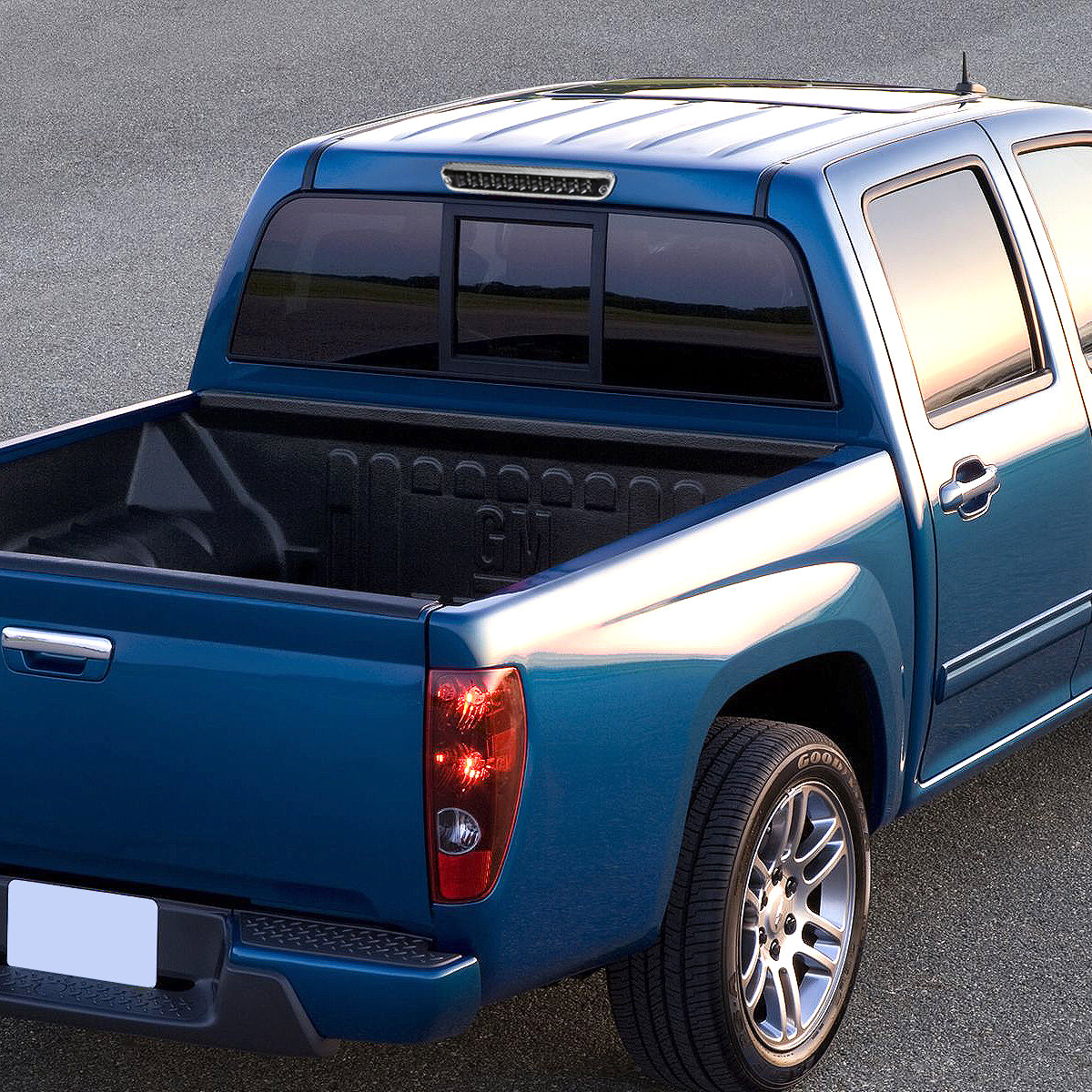 LUZ DE FRENO 04-12 CHEVY COLORADO, GMC CANYON / 06-08 ISUZU I-SERIES - LED - BLACK