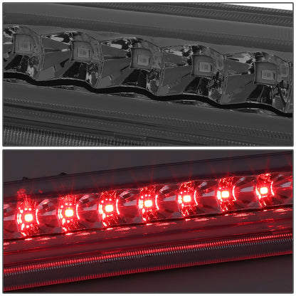 LUZ DE FRENO 04-07 BUICK RAINIER / 02-09 GMC ENVOY, CHEVROLET TRAILBLAZER / 04-06 CHEVROLET TRAILBLAZER EXT / 02-06 GMC ENVOY XL / 03-08 ISUZU ASCENDER / 02-04 OLDSMOBILE BRAVADA / 05-09 SAAB 9-7X - LED - SMOKE