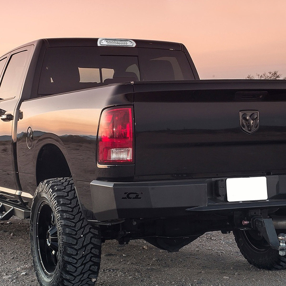 LUZ DE FRENO 02-08 DODGE RAM 1500 / 03-09 RAM 2500, 3500 - FITS MODELS WITH CARGO LIGHTS ONLY - LED - CHROME