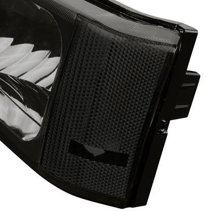 CUARTOS LUZ 03-06 CHEVY AVALANCHE 1500, 2500, SILVERADO 1500, 2500, 3500, 1500 HD, 2500 HD / 2007 SILVERADO 1500, 1500 HD, 2500 HD, 3500 CLASSIC - FITS MODELS WITHOUT FACTORY CLADDING ONLY - 2PC - SMOKE / CLEAR CORNER