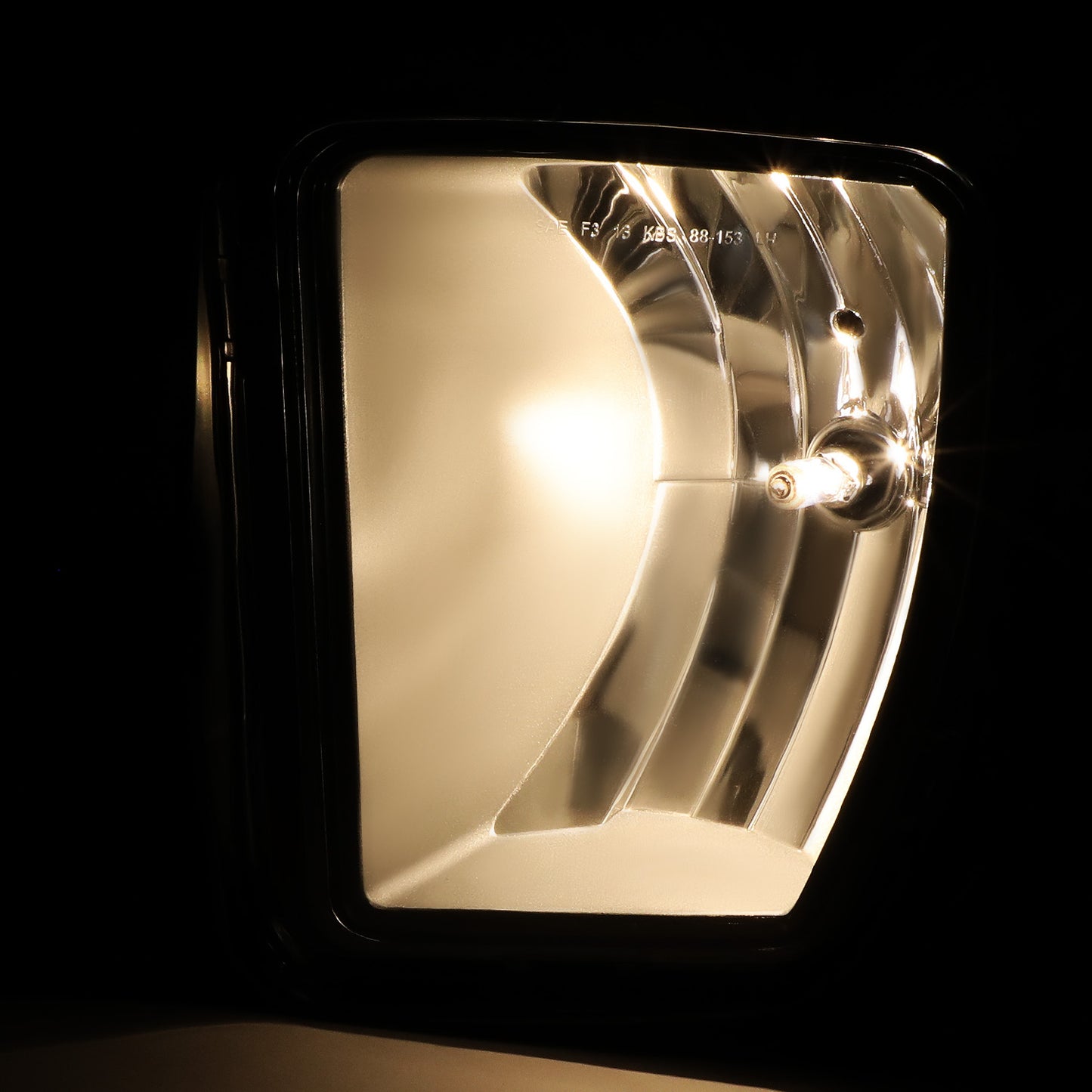 FAROS DE NIEBLA 13-18 RAM 1500 / 19-20 RAM 1500 CLASSIC - LEFT