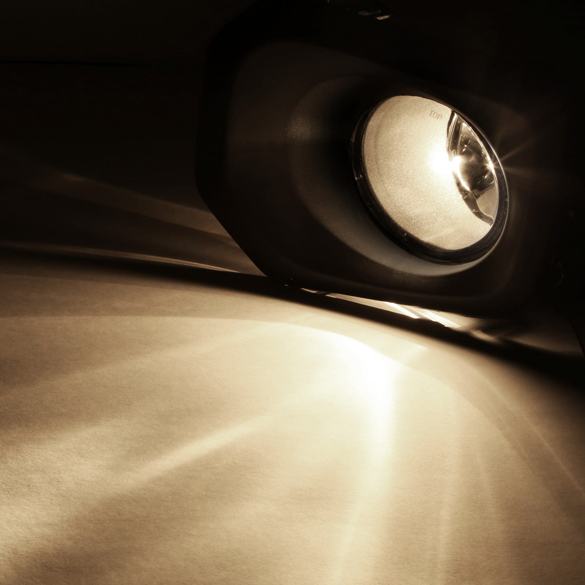 FAROS DE NIEBLA 16-20 TOYOTA TACOMA - WITH SWITCH, BEZEL - H11 BULB - SMOKE