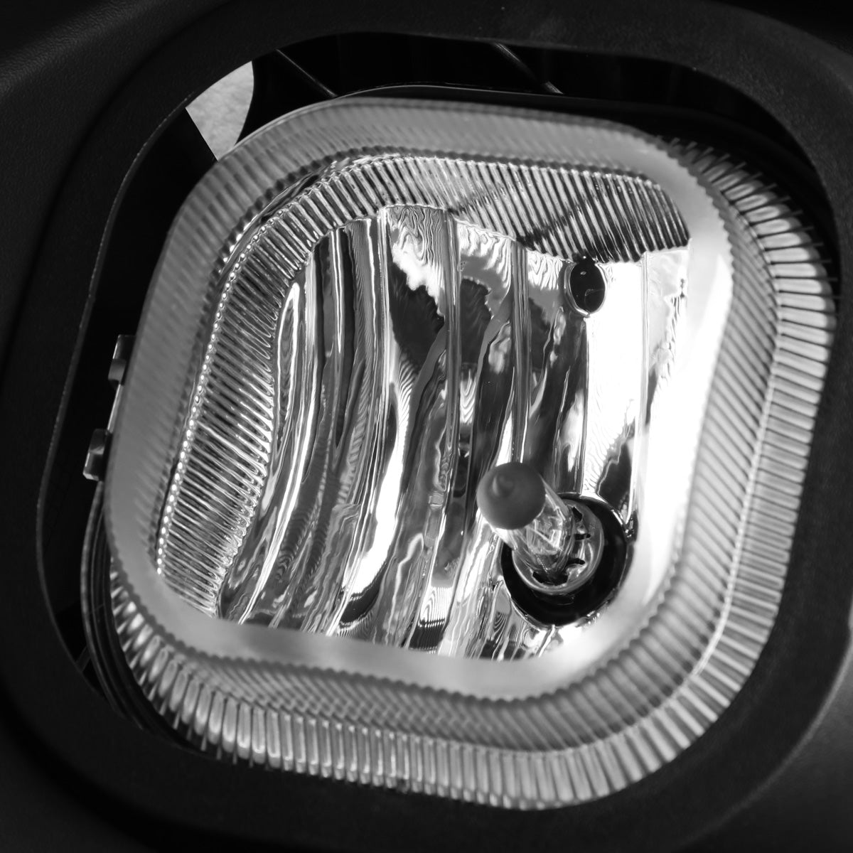 FAROS DE NIEBLA 11-16 FORD F-250, F-350, F-450, F-550 SUPER DUTY - WITH SWITCH, BEZEL - H10 BULB - CHROME / CLEAR