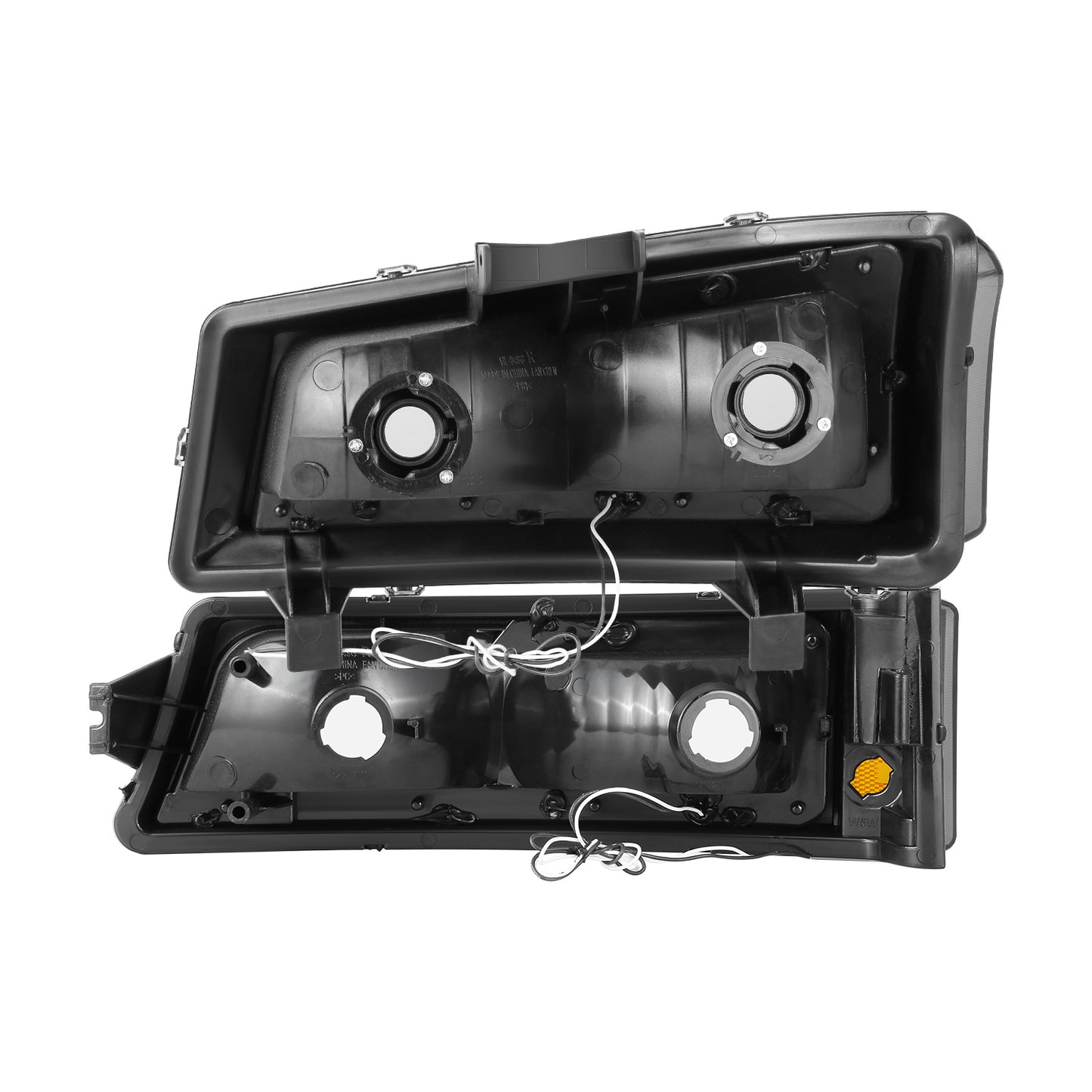 FAROS 03-06 CHEVY SILVERADO 1500, 2500, 3500 / 2007 CHEVY SILVERADO 1500, 2500, 3500 / 03-06 CHEVY AVALANCHE - FITS MODELS WITHOUT BODY CLADDING ONLY - FITS MODELS WITH HALOGEN HEADLIGHTS ONLY - LED DRL - 4PC - BLACK HOUSING / AMBER CORNER / SMOKE LENS