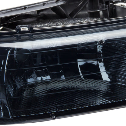 FAROS 99-02 CHEVY SILVERADO 1500 , 2500 / 00-06 CHEVY SUBURBAN 1500 , 2500 , TAHOE / 01-02 CHEVY SILVERADO 1500 HD , 2500 HD , 3500 HD 2/4-DOOR - 2PC - SMOKE HOUSING - 9006 LOW BEAM / HIGH BEAM