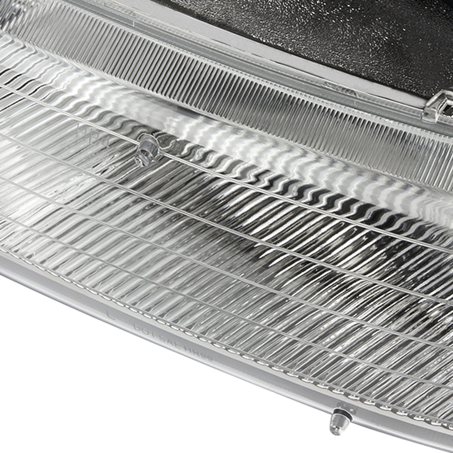 FAROS 99-02 CHEVY SILVERADO 1500 , 2500 / 00-06 CHEVY SUBURBAN 1500 , 2500 , TAHOE / 01-02 CHEVY SILVERADO 1500 HD , 2500 HD , 3500 HD 2/4-DOOR - 4PC - CHROME HOUSING / AMBER CORNER - 9006 LOW BEAM / HIGH BEAM