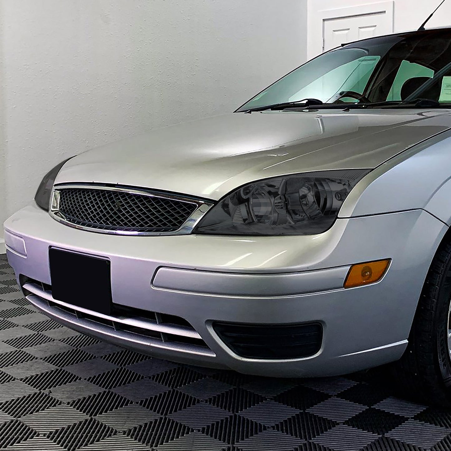 FAROS 05-07 FORD FOCUS - OE STYLE - CHROME HOUSING / SMOKED LENS / CLEAR CORNER - 9007 LOW BEAM / HIGH BEAM