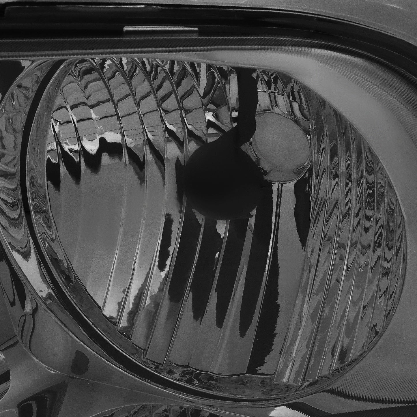 FAROS 05-09 FORD MUSTANG 2-DOOR - FITS MODELS W/ HALOGEN HEADLIGHTS ONLY, DOES NOT FIT SHELBY GT500 MODELS - SMOKE HOUSING / CLEAR CORNER - H13 LOW BEAM / HIGH BEAM