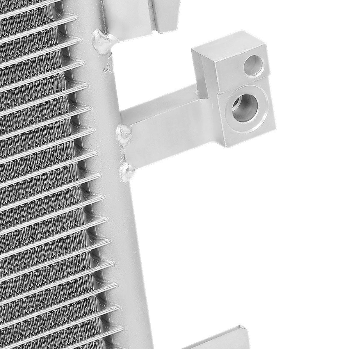 CONDENSADOR 06-09 CHEVROLET EQUINOX / 06-09 PONTIAC TORRENT - FITS 3.4L V6 ENGINE MODLES - ALUMINIUM