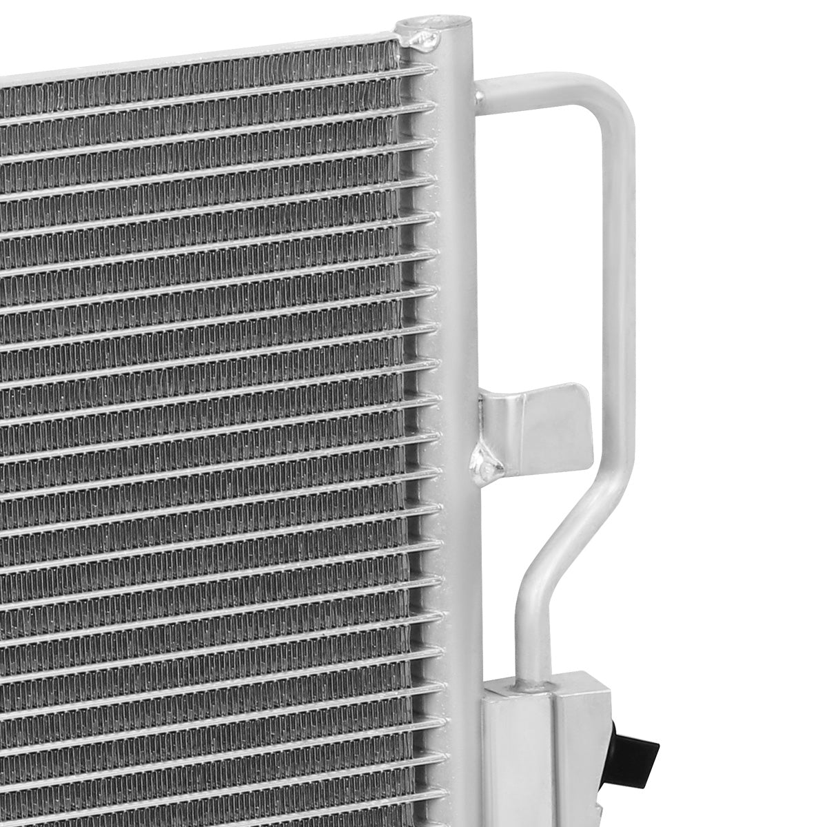 CONDENSADOR 06-09 CHEVROLET EQUINOX / 06-09 PONTIAC TORRENT - FITS 3.4L V6 ENGINE MODLES - ALUMINIUM