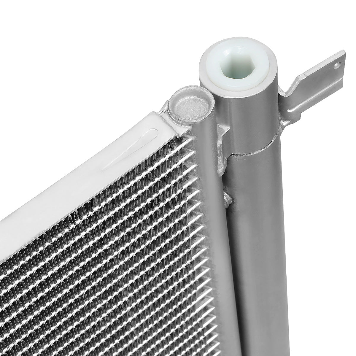 CONDENSADOR 15-20 CADILLAC ESCALADE / 14-18 CHEVROLET SILVERADO 1500 / 15-19 CHEVROLET SUBURBAN, TAHOE / 14-18 GMC SIERRA 1500 / 15-19 GMC YUKON / 15-20 GMC YUKON XL - FITS 5.3L 6.0L 6.2L V8 ENGINE MODELS - ALUMINIUM