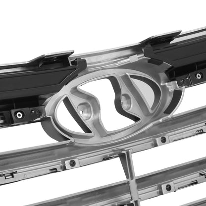 PARRILLA GRILLE - HY SNTA FE 13-18/19-22/ GRILLE ASS'Y 15-16/ CHROME/BLACK/ (W/SMOKE MOULDING)/ (SANTA FE SPORT)