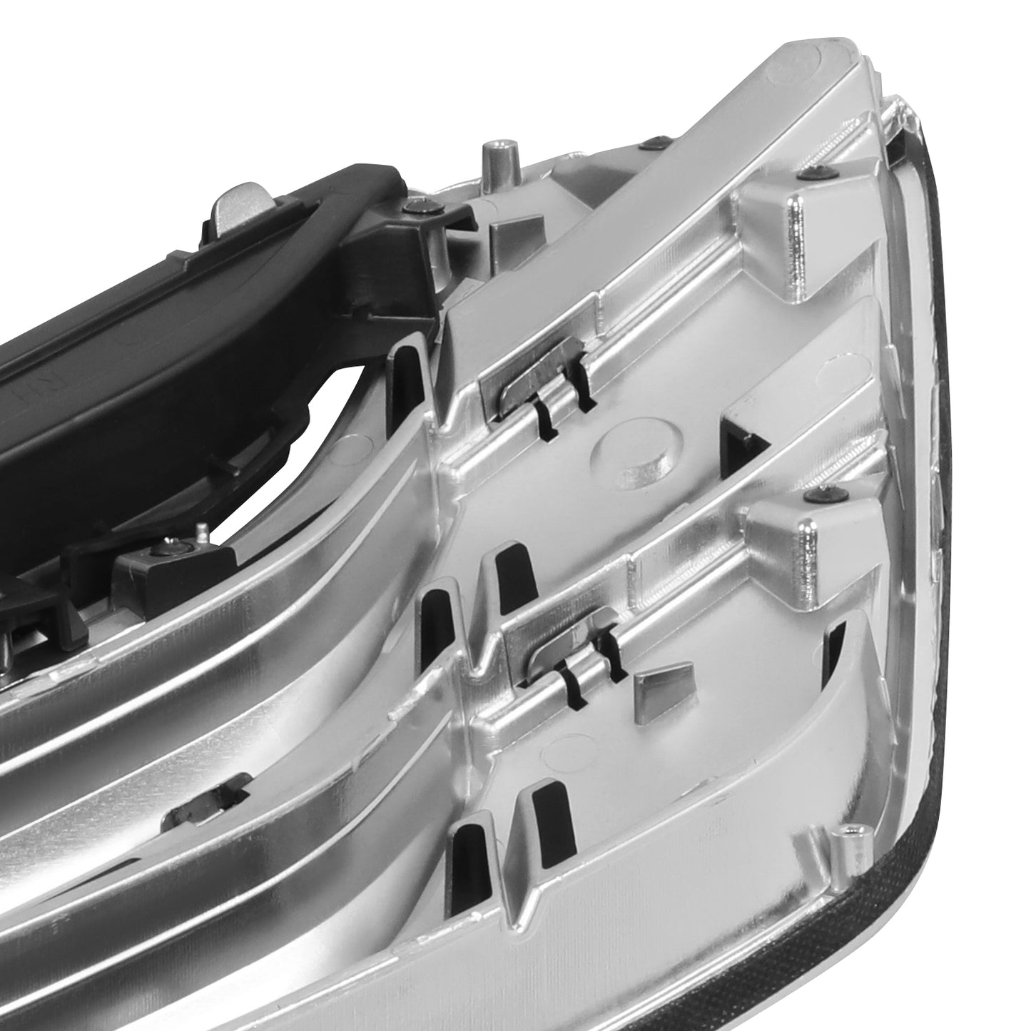 PARRILLA GRILLE - HY SNTA FE 13-18/19-22/ GRILLE ASS'Y 15-16/ CHROME/BLACK/ (W/SMOKE MOULDING)/ (SANTA FE SPORT)