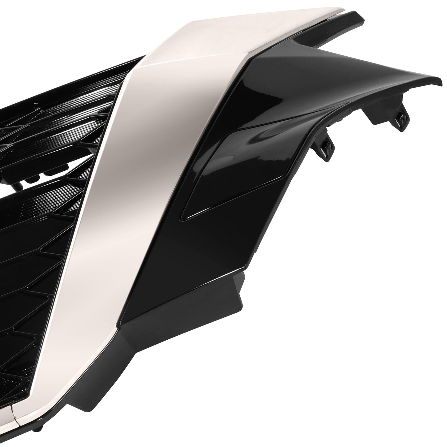 PARRILLA GRILLE - DS SENTR 20-ON/ GRILLE ASS'Y/ BLACK/CHROME BRIGHT/BLACK/ W/O CAMERA HOLE/ (SR) (USA)//PARTS.NO,NI1200317//OEM NO,623106LD0A