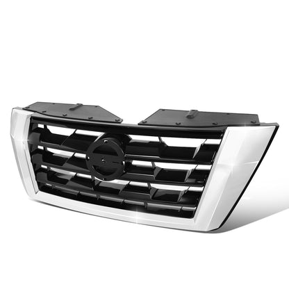 PARRILLA GRILLE - DS TITN/ARMDA 16-19/20-ON/ GRILLE ASS'Y 21-22/ PAINTED BLACK W/CHROME FRAME/ W/CAMERA H. (ARMADA) (S/SV)