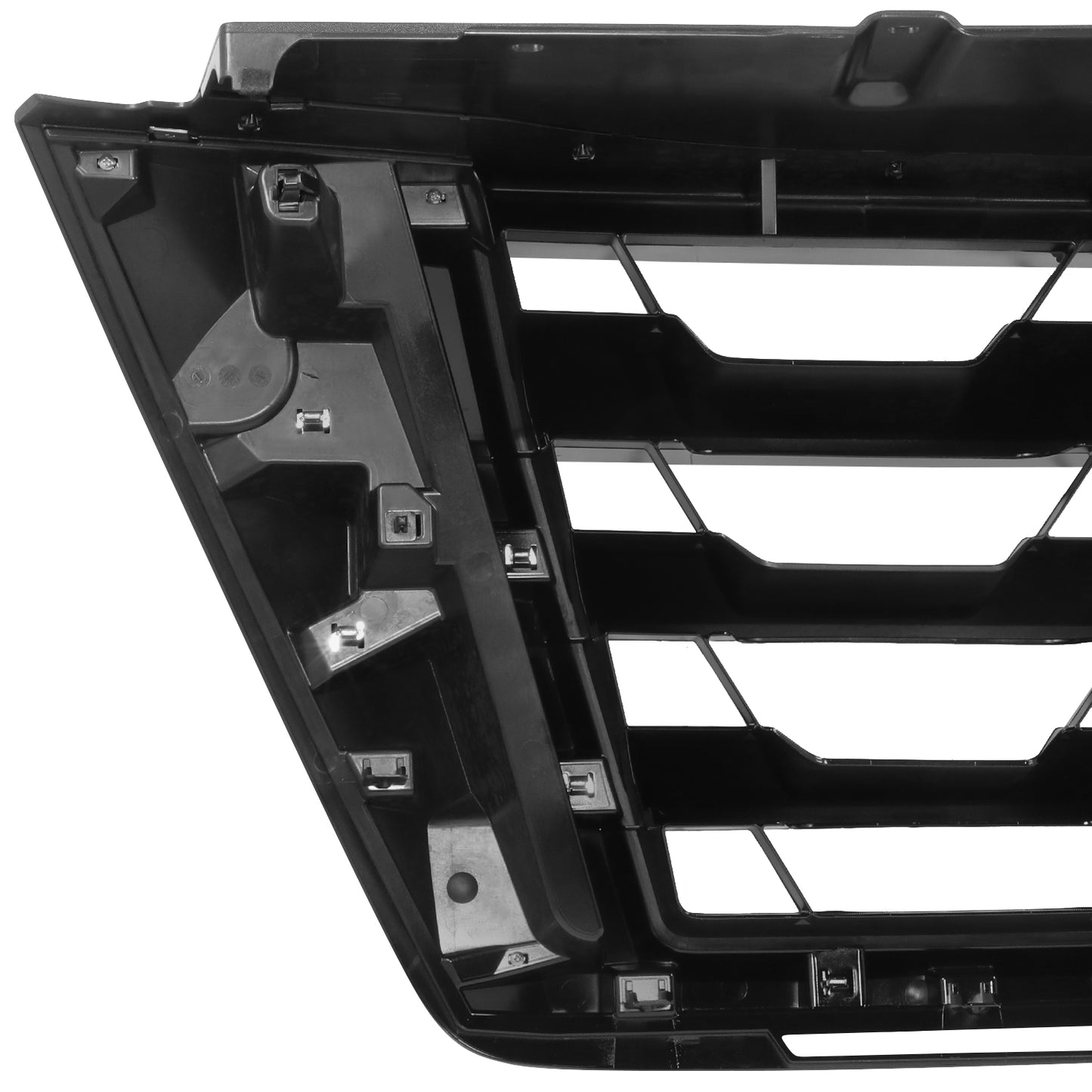 PARRILLA GRILLE - DS TITN/ARMDA 16-19/20-ON/ GRILLE ASS'Y 21-22/ PAINTED BLACK W/CHROME FRAME/ W/O CAMERA H. (ARMADA) (SL)
