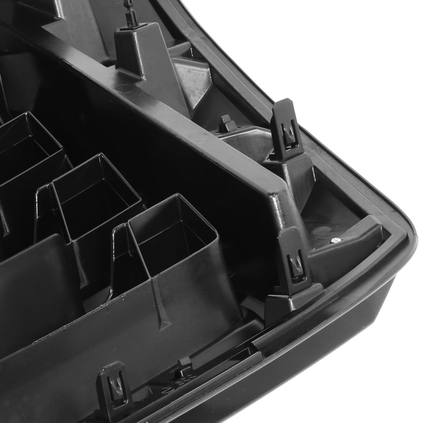 PARRILLA GRILLE - DS TITN/ARMDA 16-19/20-ON/ GRILLE ASS'Y 21-22/ PAINTED BLACK W/BLACK FRAME/ W/CAMERA H. (ARMADA) (SL)
