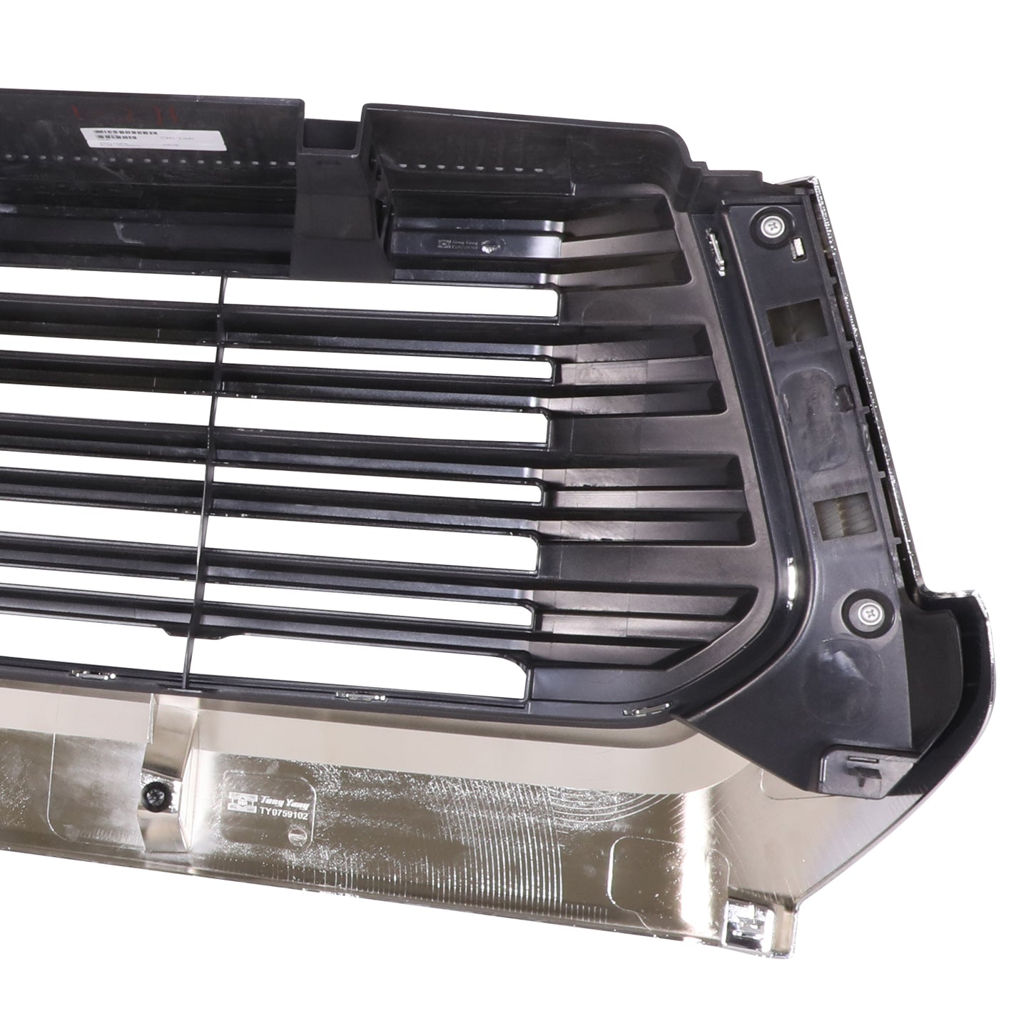 PARRILLA GRILLE - TY TUNDR 14-21/ GRILLE ASS'Y 14-17/ PAINTED SILVER GRAY/ W/CHROME MOULDING/ (LIMITED)