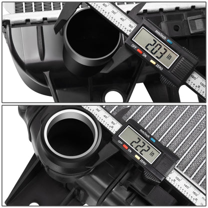 RADIADOR RADIATOR - OEM - 17-19 CHEVROLET SILVERADO 2500HD / 3500HD V8 / 6.6L / 17-19 GMC SIERRA 2500HD / 3500HD V8 / 6.6L - DPI 13690