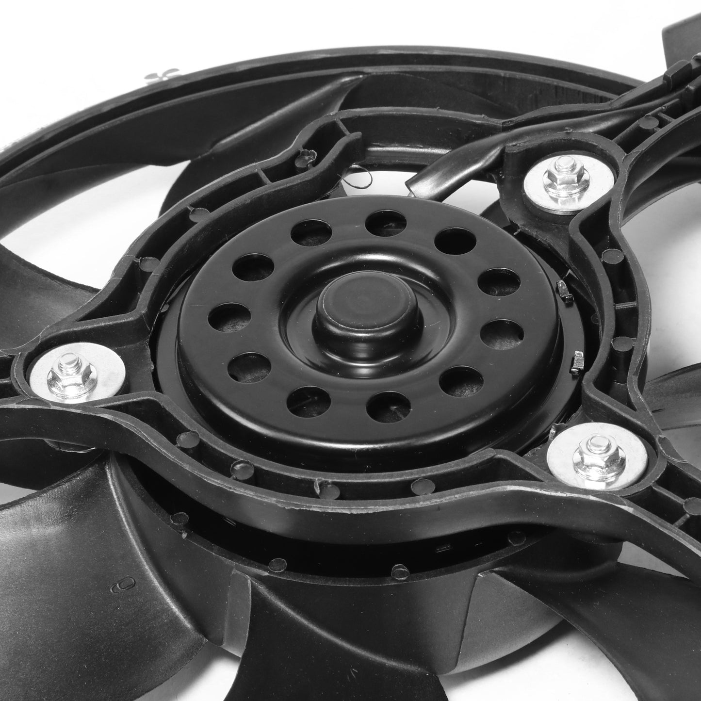 ABANICOS OE STYLE -VOLKSWAGEN PASSAT 2001-2005 - FITS 1.8L, 2.0L, 2.8L MODELS