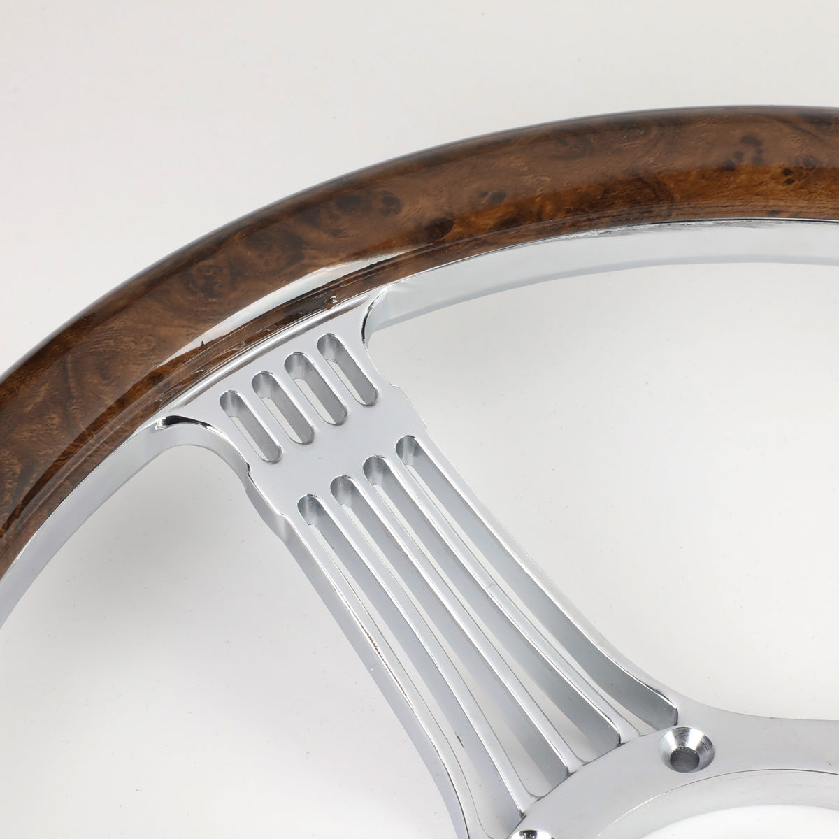 VOLANTE STEERING WHEEL - BANJO STYLE STEERING WHEEL - WOODEN