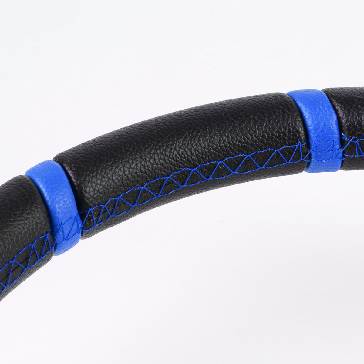 VOLANTE STEERING WHEEL - 350MM - PVC BLACK LEATHER - 6-BOLT - ALUMINUM - BLUE CENTER W/ 2 BLUE STRIPES ON TOP & BOTTOM