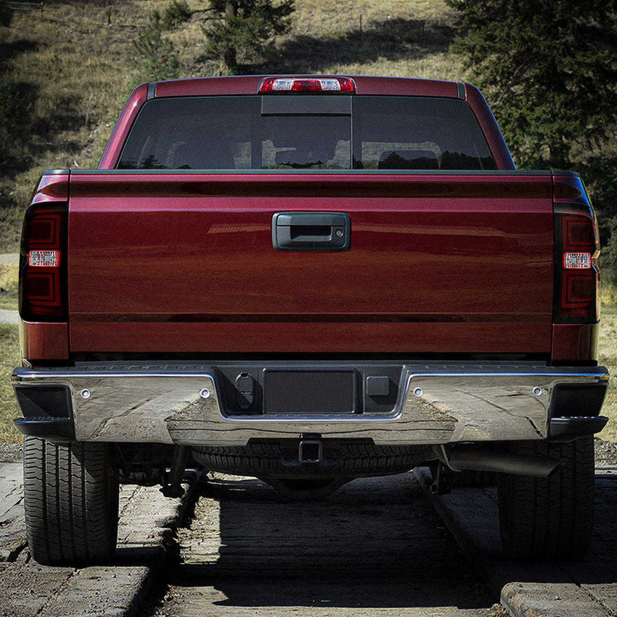FAROS TRASEROS 14-18 CHEVY SILVERADO 1500 / 2019 CHEVY SILVERADO 1500 LD / 15-19 CHEVY SILVERADO 2500 HD 3500 HD / 15-19 GMC SIERRA 3500 HD WITH DUALLY WHEELS - FITS MODELS WITHOUT FACTORY LED TAIL LIGHTS - SMOKED / RED