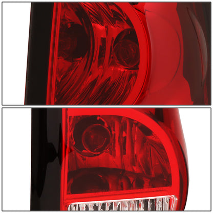 FAROS TRASEROS 03-06 CHEVY SILVERADO 1500, 2500, 3500, 1500HD, 2500HD, 3500HD / 2007 CHEVY SILVERADO 1500, 1500HD, 2500HD, 3500 CLASSIC - FITS FLEETSIDE MODELS ONLY W/O DUALLY WHEELS - RIGHT - RED