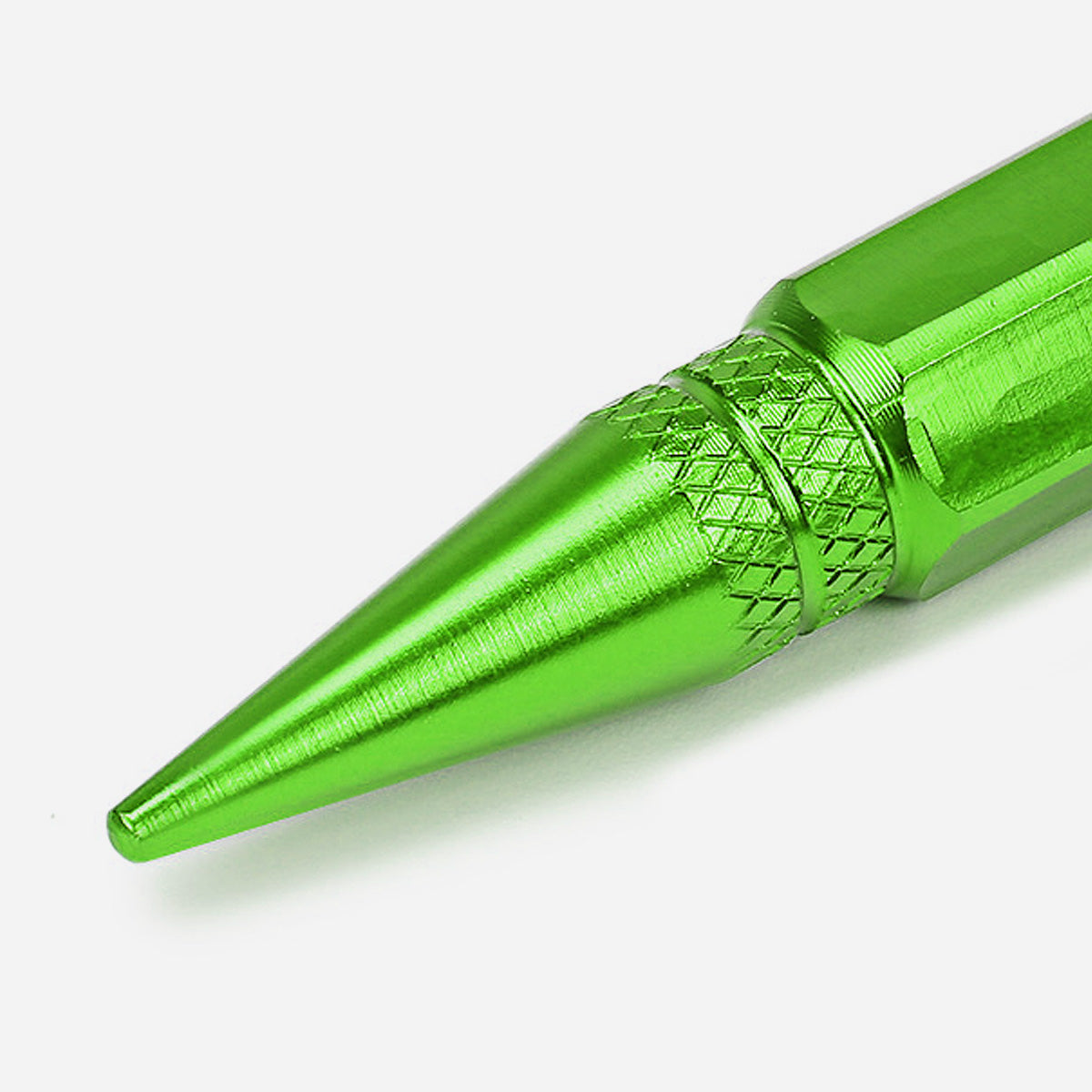 ACCESORIOS 60MM / 2.30" TALL - SPIKED - LUG NUT STYLE - GREEN