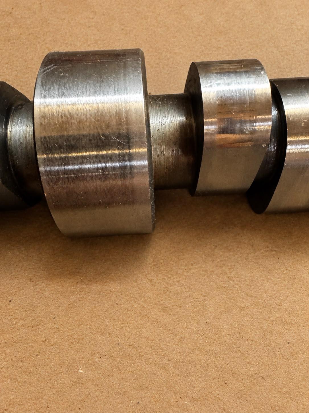 Chevy SBC 350 Hydraulic Roller Camshaft 218 Int. 224 Exh. Duration